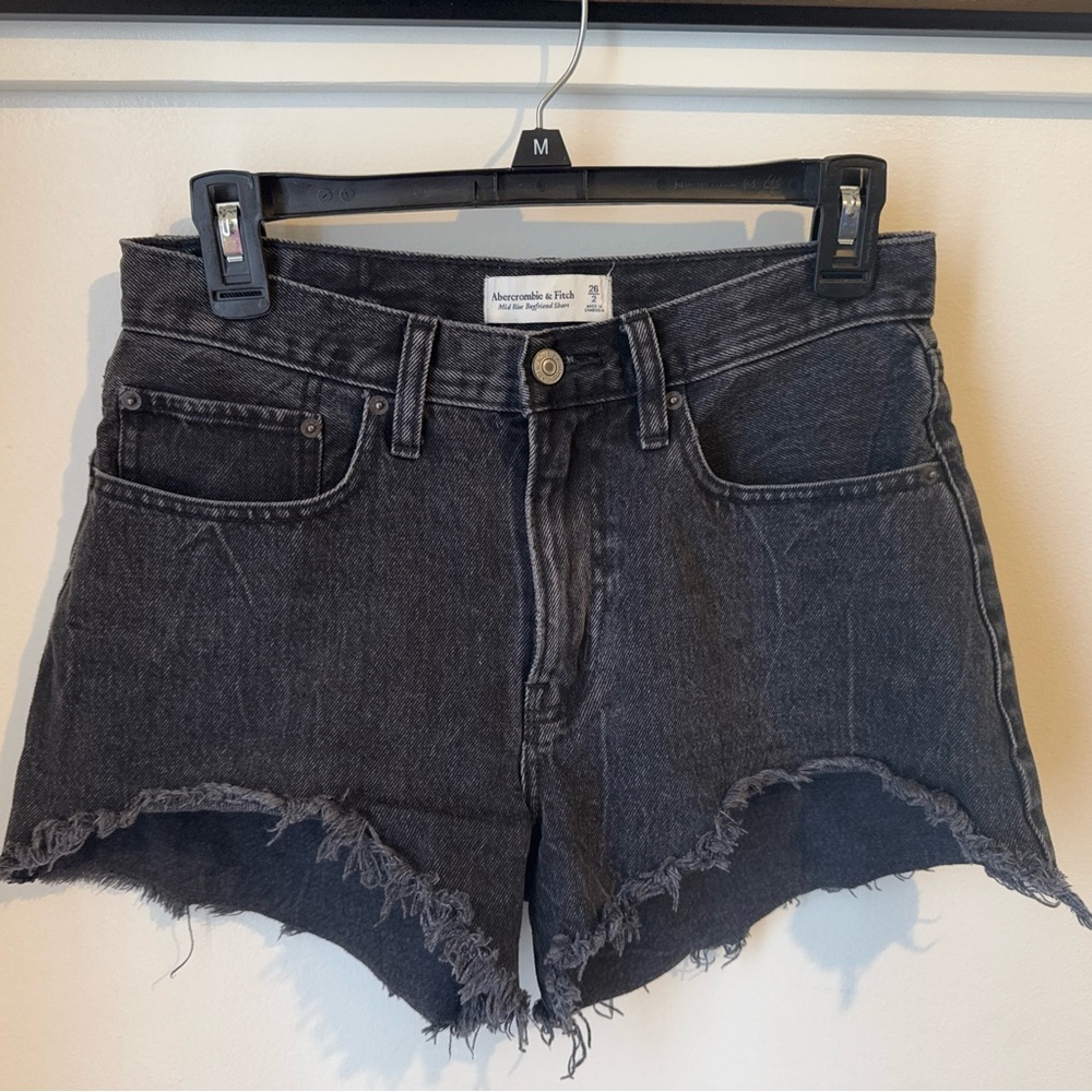 Abercrombie Fitch Curvy Love Mid Rise Boyfriend Black Shorts sz 26